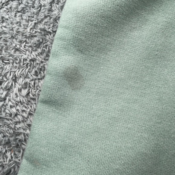 Carhartt Hoodie Womens XL Green Clarksburg Relaxed Fit Logo Fleece Pullover - Picture 3 of 11